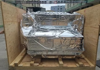 Vacuum packing process image